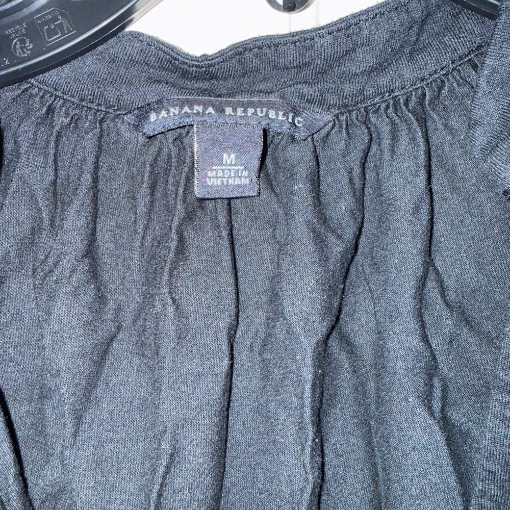 Banana Republic Navy Sleeveless Draped Wrap-Front Camisole - Picture 3 of 4